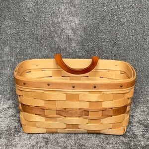 Vintage Longaberger Medium Key Basket 1984